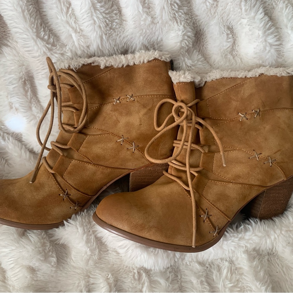 Cute & Comfy - Picture 5 of 6